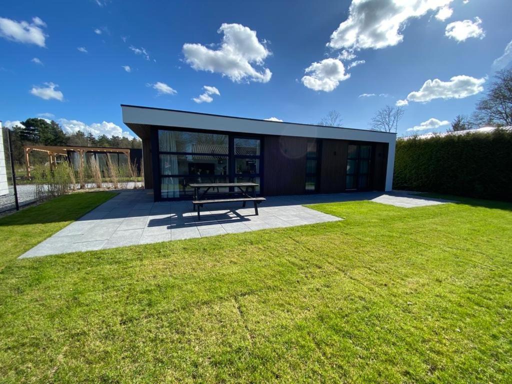 Edelhert, Moderne En Comfortabele Vakantiewoning Met Hottub! Эрмело Экстерьер фото